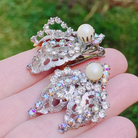 VTG Signed Hobé Mid Century Earrings AB 1950s Rhinestone Faux Pearl Clip On - Picture 11 of 11